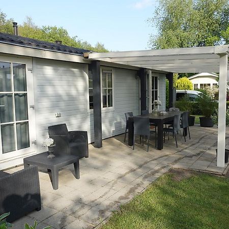 Vechtdalchalet De Berk, 5 Sterrenpark Capfun Stoetenslagh Rheezerveen Eksteriør billede
