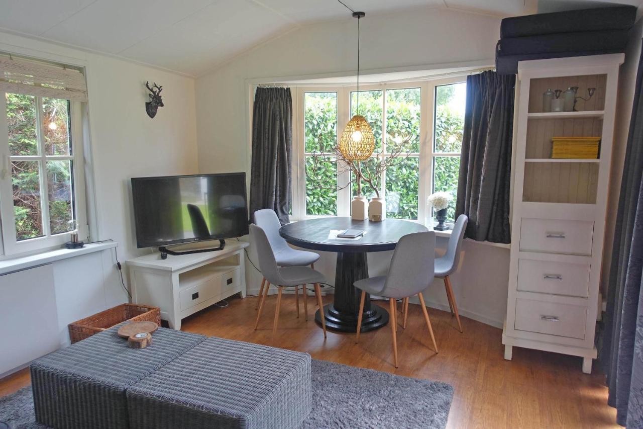 Vechtdalchalet De Berk, 5 Sterrenpark Capfun Stoetenslagh Rheezerveen Eksteriør billede