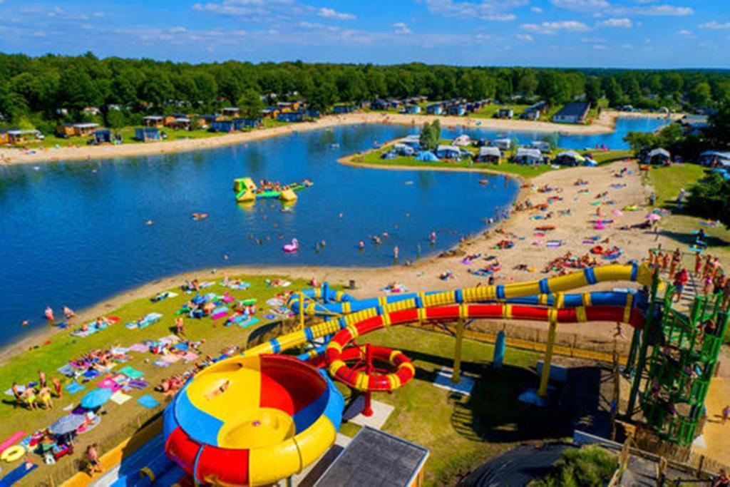 Vechtdalchalet De Berk, 5 Sterrenpark Capfun Stoetenslagh Rheezerveen Eksteriør billede