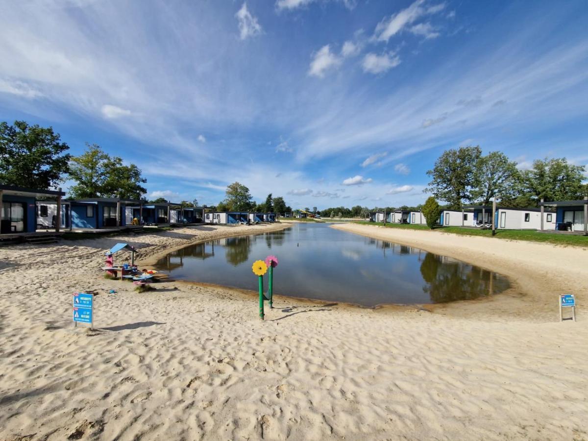 Vechtdalchalet De Berk, 5 Sterrenpark Capfun Stoetenslagh Rheezerveen Eksteriør billede
